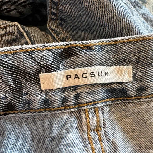 NWOT Pacsun butterfly jeans! 🦋 - Picture 6 of 6